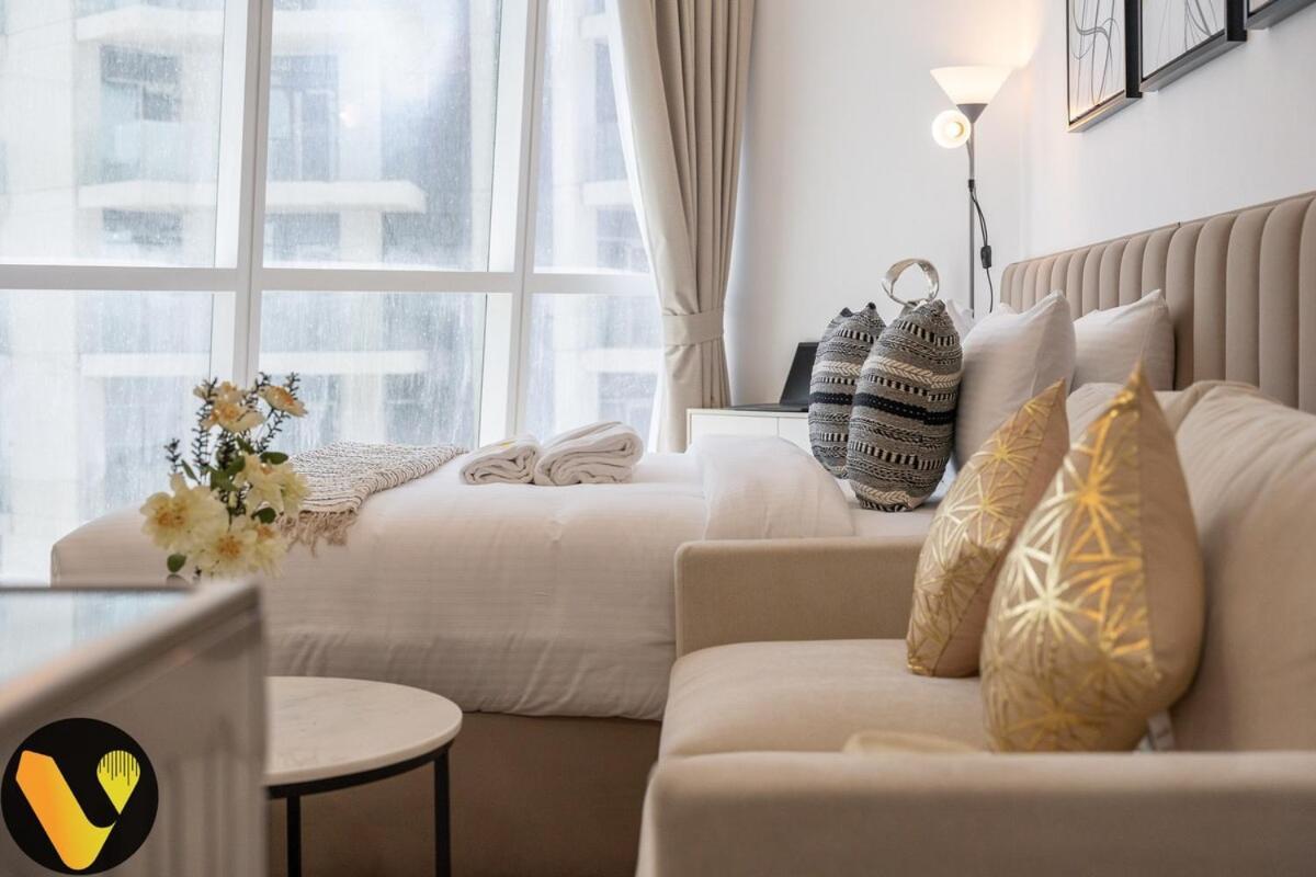 Vogue Business Bay Court Tower, Prime Location, Steps From Business Bay Metro & Jw Marriott Marquis * Dubai