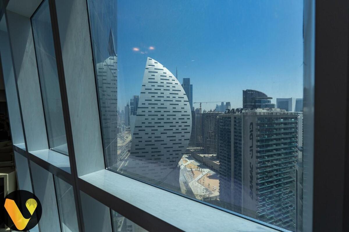 Vogue Business Bay Court Tower, Prime Location, Steps From Business Bay Metro & Jw Marriott Marquis Apartment *